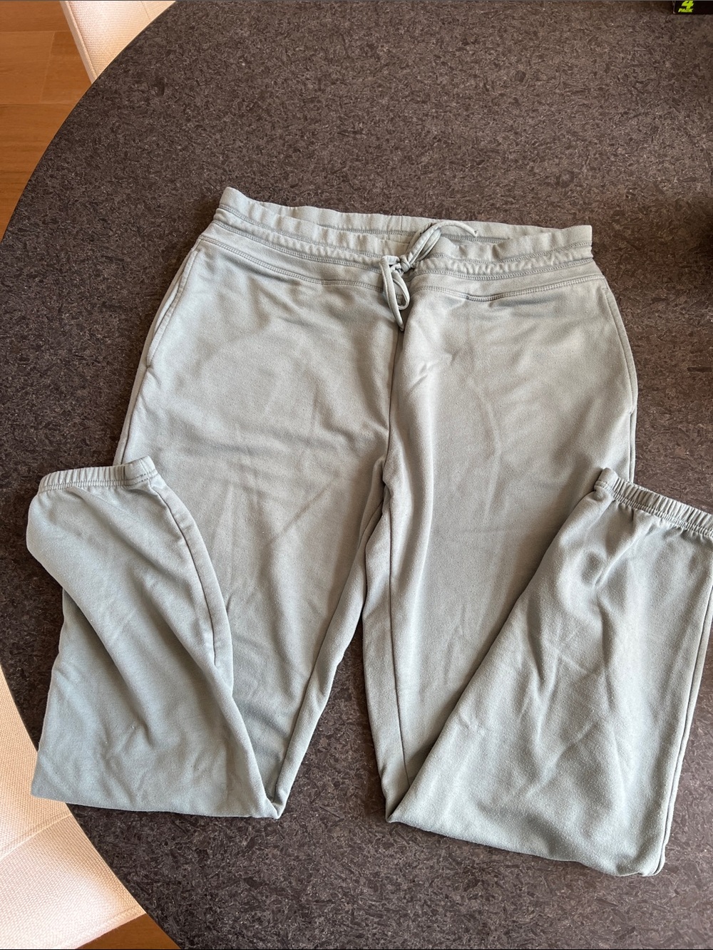 Women’s Jogger Sweatpants, Size M